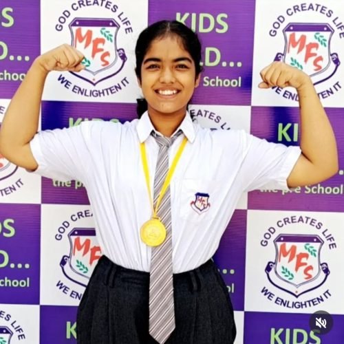 Pragya Saini - District Level Gold Medalist ( Under 17 Weight Lifting Championship)